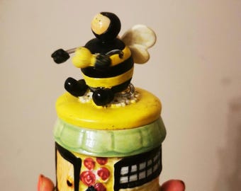 Vintage ceramic Foreign little honey pot, cute, home decor, table decor, Bee design, house design