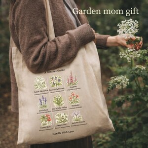 Witchy Botanical Tote Bag – Vintage Farliga Blommor Art Market Bag bild 2
