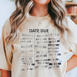 Bookish Bibliothek Stempel Shirt: Komfort Farben Vintage T-Shirt