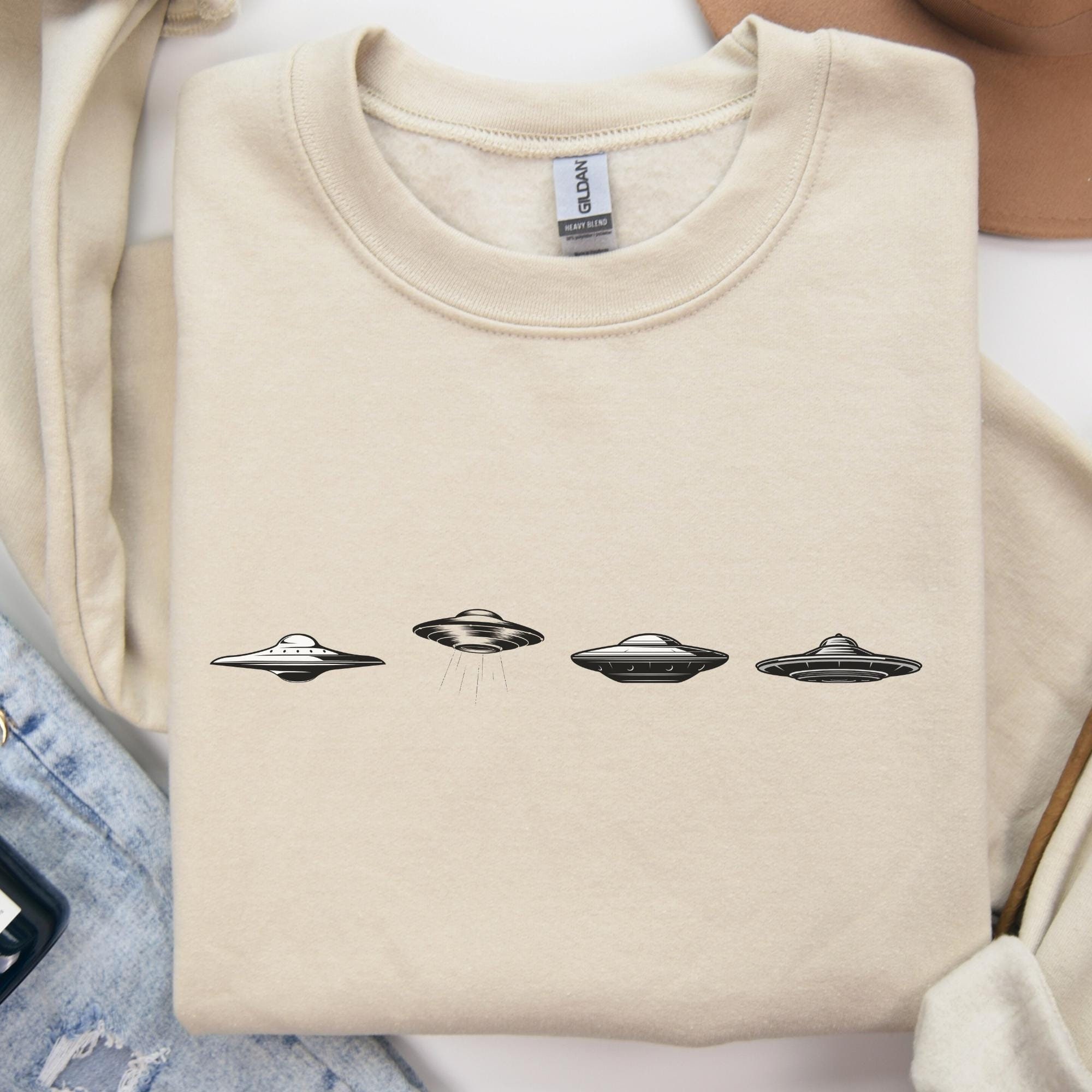 UFO Crewneck Sweatshirt UAP Shirt Retro Vintage Style UFO Sweater