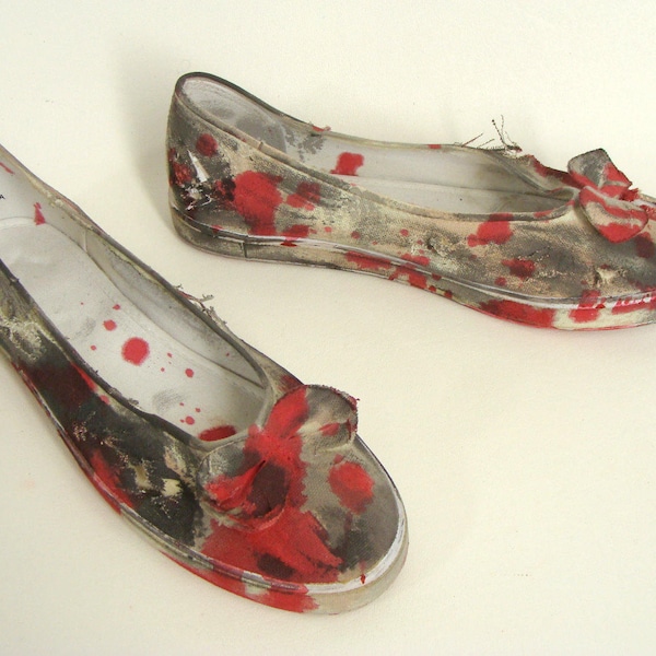 Womens Bloody Zombie Shoes Halloween Costume. Blood Spattered Scary Vampire Victim Apocalypse Slip Ons Size 9
