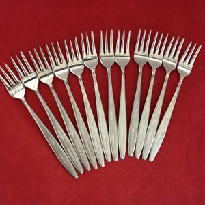 Set of 12 MCM Ekco Eterna LEAF SPRIG Cocktail Seafood Forks Stainless Japan EKS21