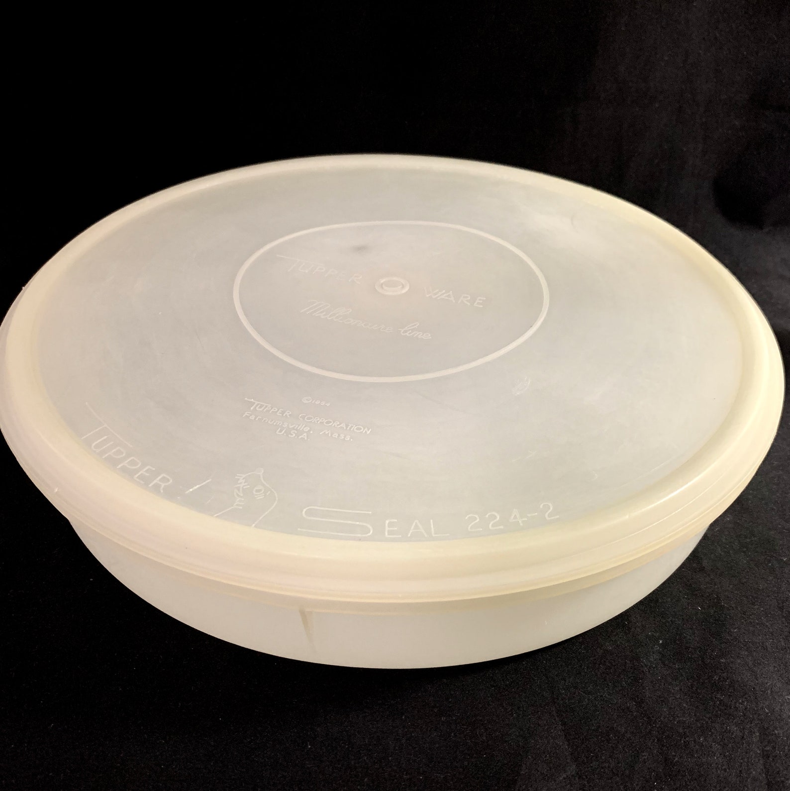 Vintage Tupperware 242 Cupcake Cookie Pie Keeper con 224 Lid Etsy