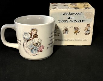 Wedgwood Mrs Tiggy Winkle Cup Mug Baby Toddler Beatrix Potter New Old Stock NIB