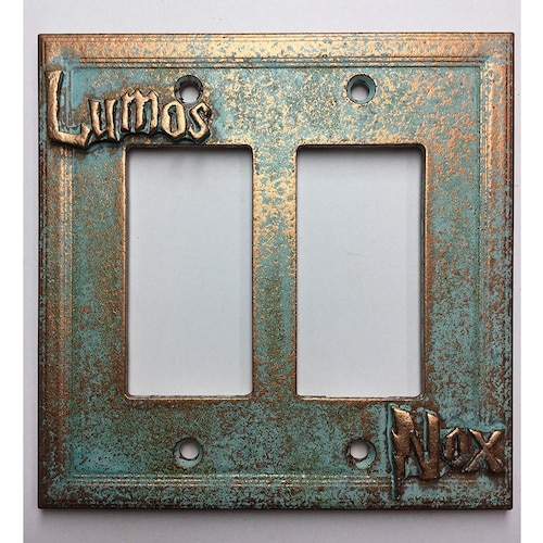 Tardis Outlet Cover aged - Etsy
