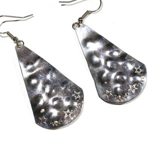 Vintage Abstract Hand Hammered Modernist Bubble Lumpy Hand Stamped Shooting Stars Minimalist Silve Earrings