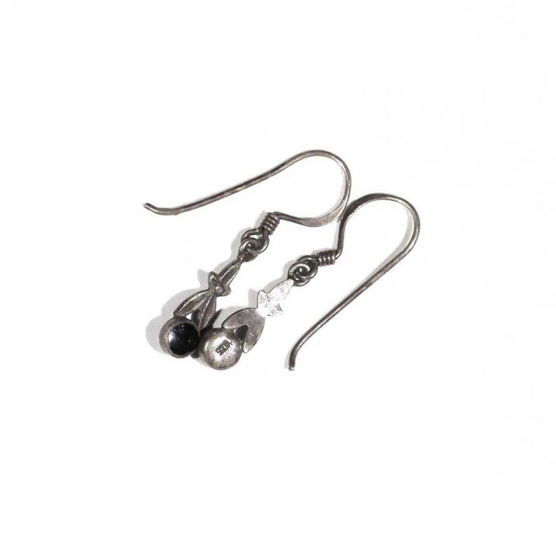 Vintage Black Onyx Round Abstract Modernist Minimalist Silver Earrings