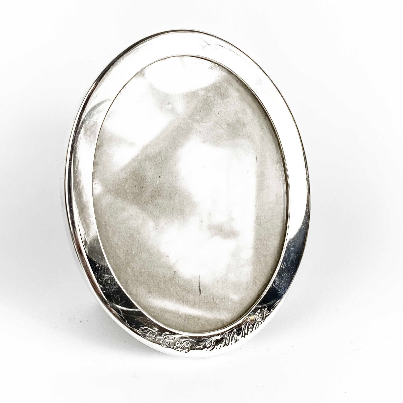 Tiffany & Co. シルバーオーバルフォトフレーム Antique Tiffany & Co Large Makers Sterling Silver Oval Photo Frame