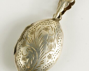 Vintage Sterling Oval Engraved Botanical Round Oval Locket Fancy Scroll Love Pattern Pendant