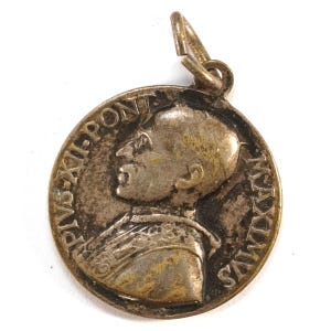 Vintage PIUS Xii PONT MAXIMUS Holy Year 1950 Rome Catholic Pendant St Pius Religious Charm Medal