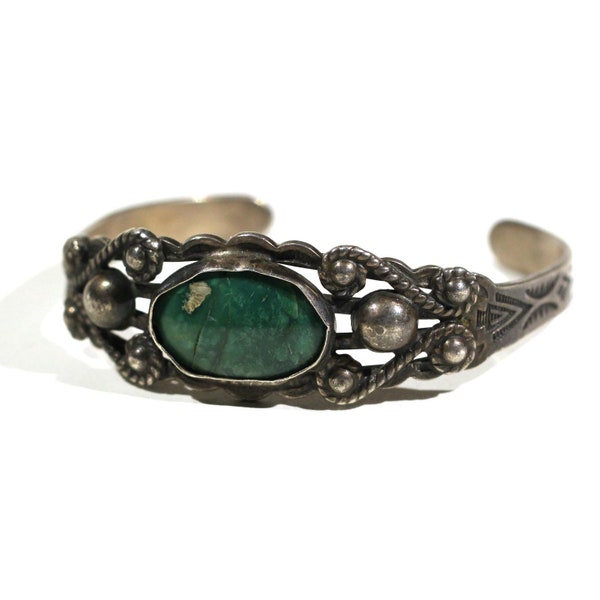 Vintage Old Pawn Green Turquoise Handstamped Navajo Silver Native American Handmade Arrow Sun Ray Cuff Bracelet