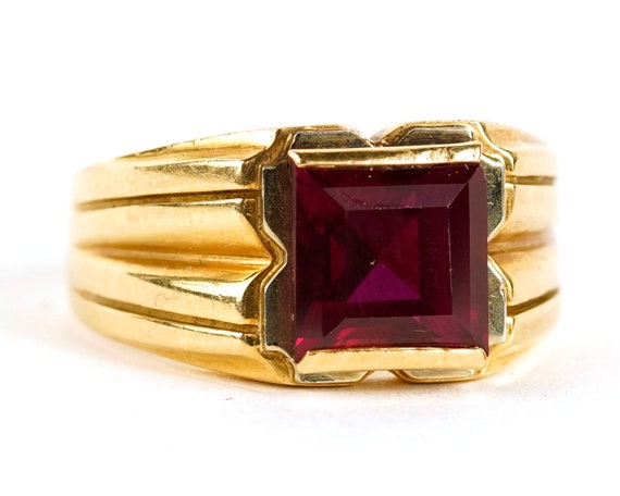 Vintage 18k Solid Yellow Gold Men's Deep RED Squa… - image 2