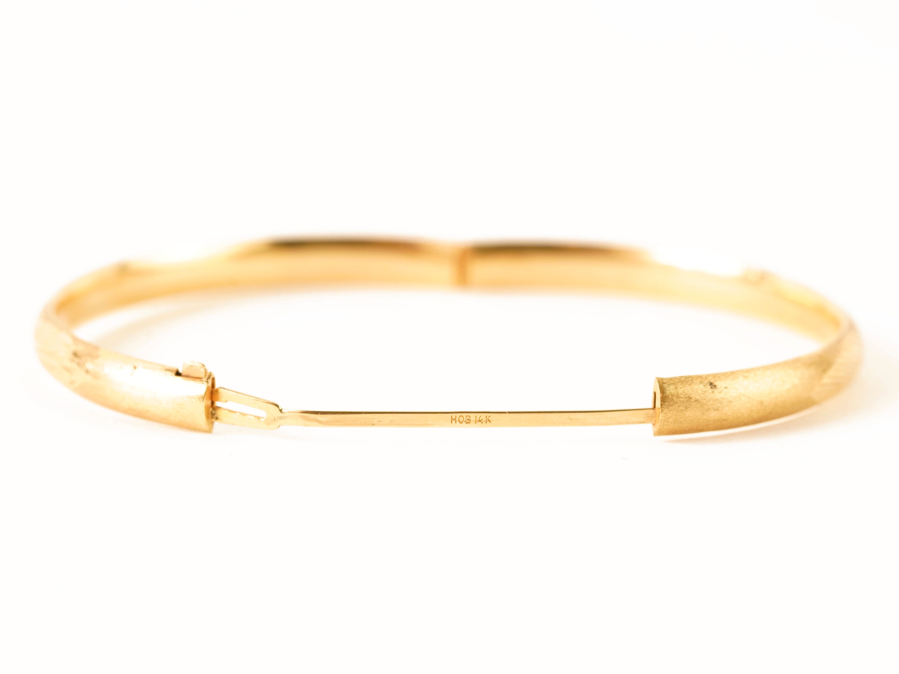 Vintage 14k Gold HOB Botanical Leaf Brushed Gold Bangle