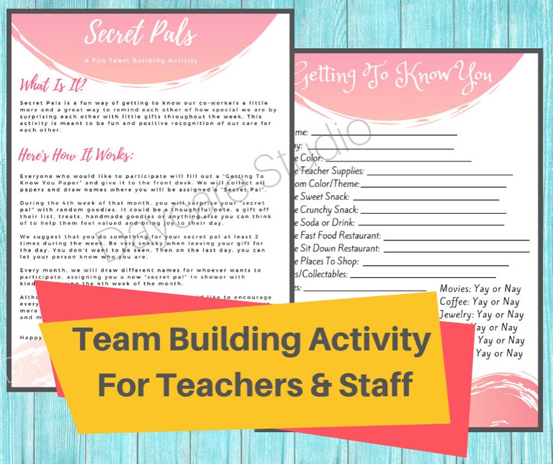 Puede incluir: Una hoja de trabajo imprimible rosa y azul con el t&iacute;tulo "Secret Pals: Una divertida actividad de creaci&oacute;n de equipos" y "Getting To Know You". La hoja de trabajo incluye instrucciones para una actividad de creaci&oacute;n de equipos donde los participantes intercambian regalos con un amigo secreto.