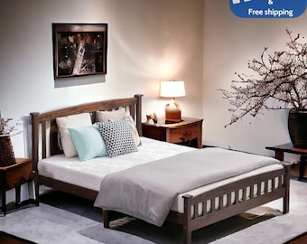 Cadre de lit plateforme en bois pleine grandeur avec tête de lit et lattes en bois noyer