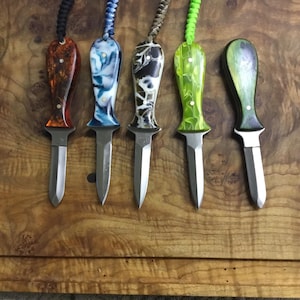 Oyster Shucker