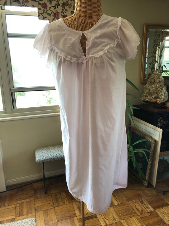 barbizon nightgowns