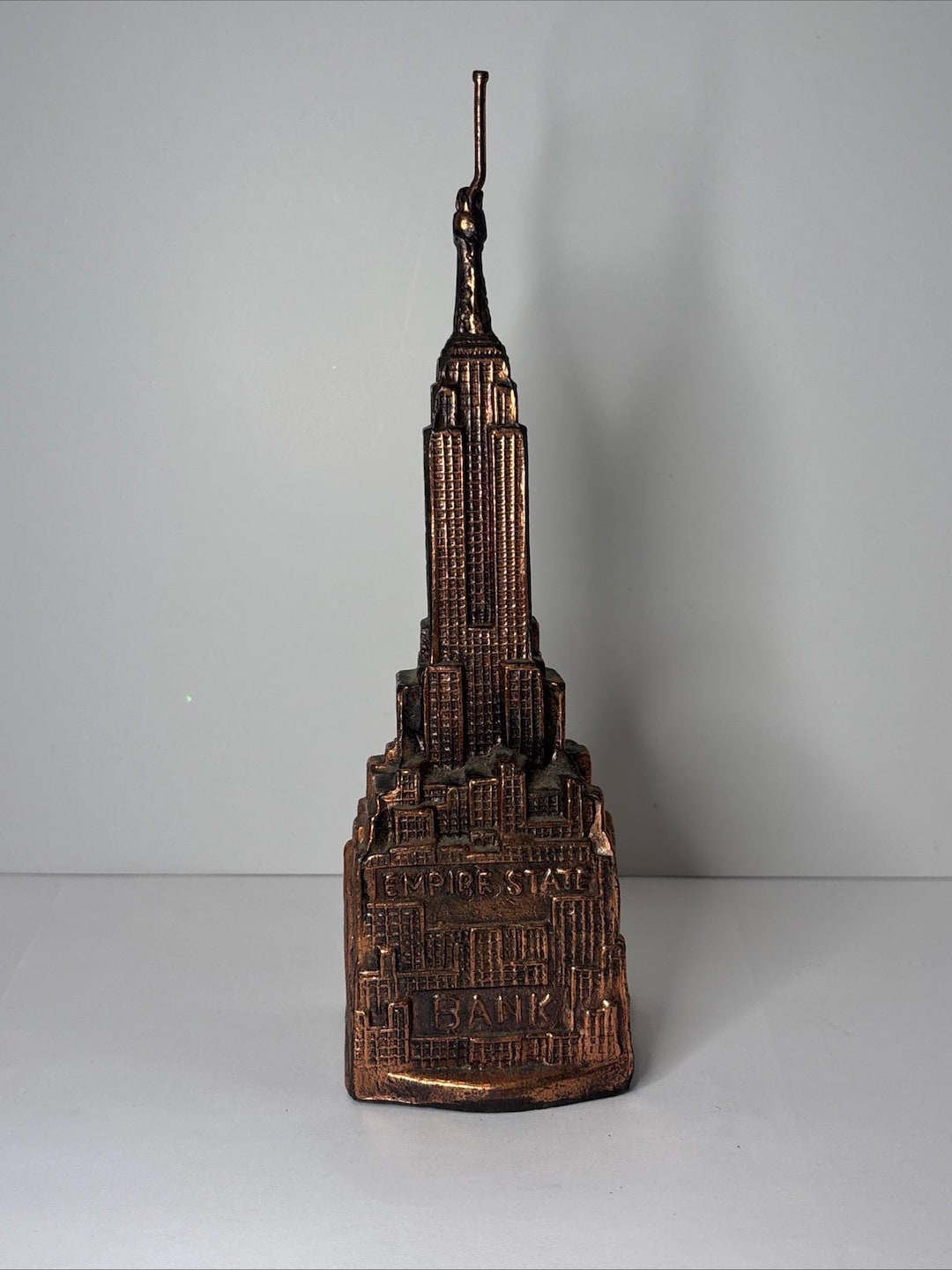 アンティーク雑貨 Empire State Building 1250ft Vintage Empire State Building Metal Bank – Copper Tone NYC