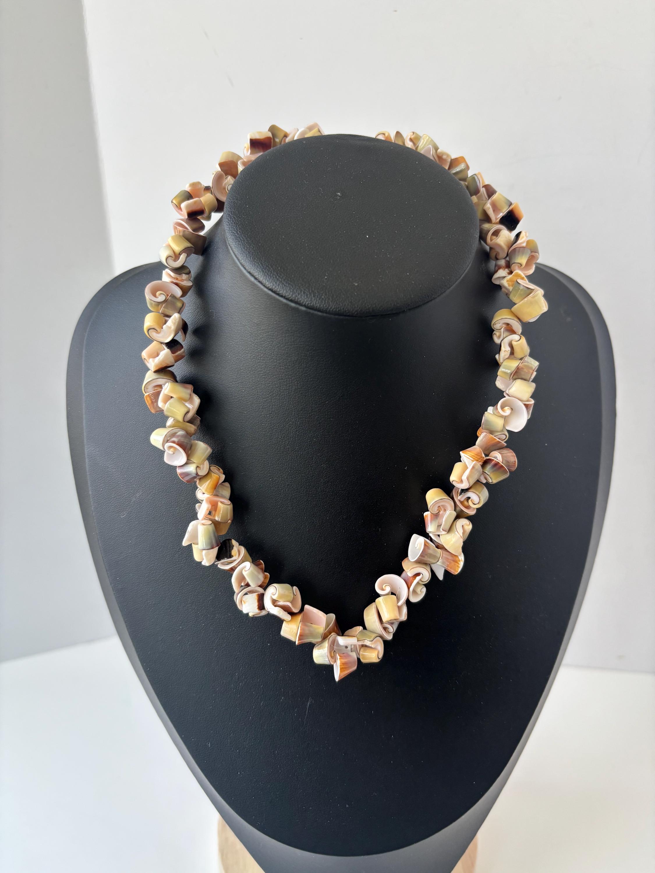 70s puka shell - Etsy 日本