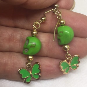 Skulls and butterflies earrings, green
