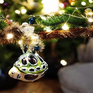 Turtle Ornament - Hand Made In Ukraine - Blown Glass Ornament - Hand Decorated - Keepsake Ornament - Tortoise - Shape Ornament - Snapper