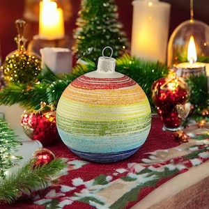 Regenbogen-Verzierung - Geblasenes Glasverzierung - Regenbogen - Handgemacht in der Ukraine - Handbemalt - Andenkenverzierung - natürliches Glas - Weltfrieden