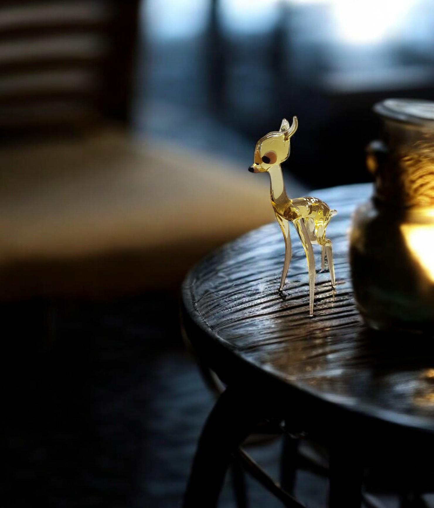 ムラーノベネチアンガラスお対 鹿の置物。 ベネチアングラス ムラノ島 鹿の置物 ムラーノベネチアンガラスお対 鹿