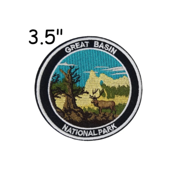 Mountain Patch Nature Badge 3 Iron-on/sew-on Embroidered DIY Applique for  Clothing Jacket Vest Jeans Backpack, Seek Adventure Patches 