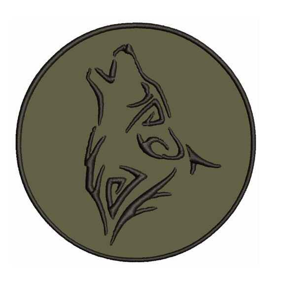 Embroidered Iron On Patch Howling Wolf Wolf Wild Animal