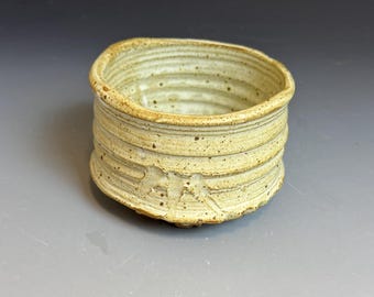 White Stoneware Chawan (Tea Bowl) with Undulating Rim