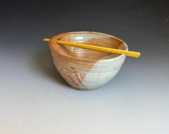 Shino Noodle Bowl with Bamboo Chopsticks