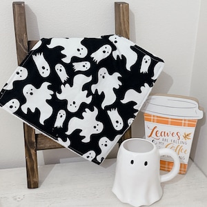 Glow in the Dark Ghost Wash Cloth | Ghost Theme | Halloween wash cloth | Kitchen aesthetic | Kids Wash cloth | Halloween decor|spooky season