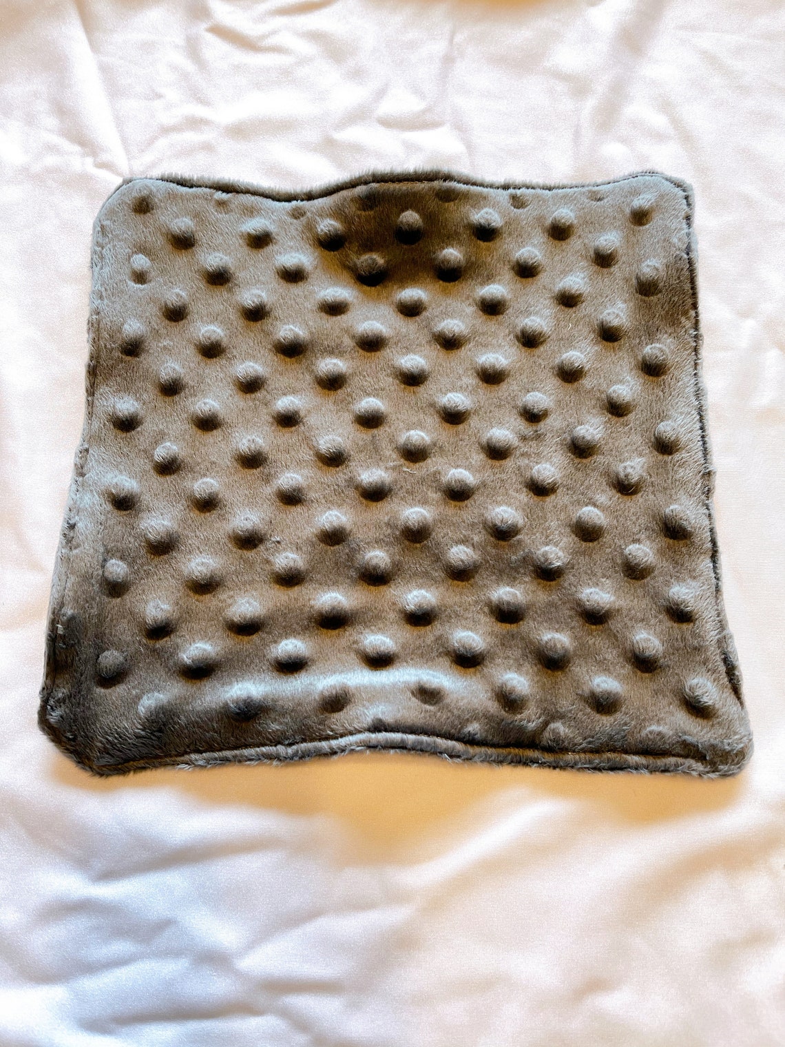 Paño de lavado de bebé minky punteado / regalo de ducha de | Etsy