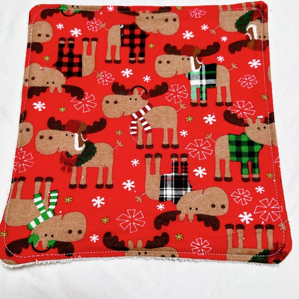 Holiday Moose Kitchen Wash Cloth | Christmas towel | Christmas kitchen | Christmas decor | kitchen decor |Christmas gift|moose|holiday decor