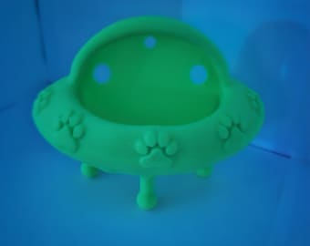 UFO Mini Basket with Paws
