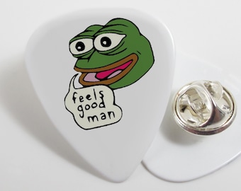 Pepe The Frog Feels Good Man Plectrum Pin Back Badge Brooch Guitar Pick novelty Musician Gift Cartoon Green Frog Dank Meme