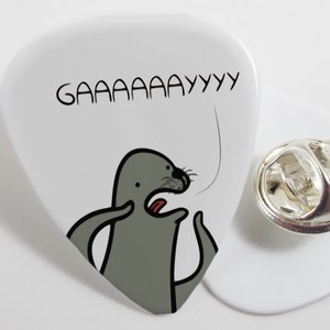 Gay Seal Plectrum Pin Back Badge Brooch Guitar Pick novelty Musician Gift Cute cartoon Animal Rainbow Pride Gay Scene LGBT