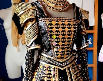 Catherine of Aragon Six the Musical-inspired Crown - Etsy display picture 2