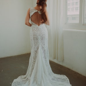 Sample UK Size 10 Boho Lace Floral Wedding Dress | Bohemian Wedding Gown | Boho Bride | Bohemian Wedding Dress | Boho Luxe Bridal