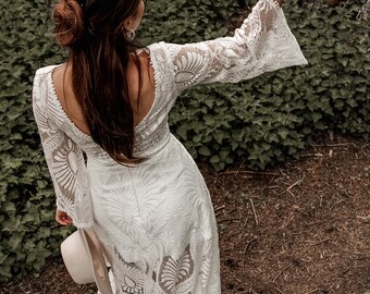 Bohemian Lace Wedding Dress| Bell Sleeve Wedding Gown | Boho Bridal Gown | Lace Bohemian Wedding Dress | Boho Bridal Gown