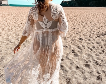 Bohemian Bridal Lace Beach Cover Up, White Long Sleeve Beach Gown, Boho Kimono Gown, Bridal Cover Up, Honeymoon Boho Bridal Robe in white