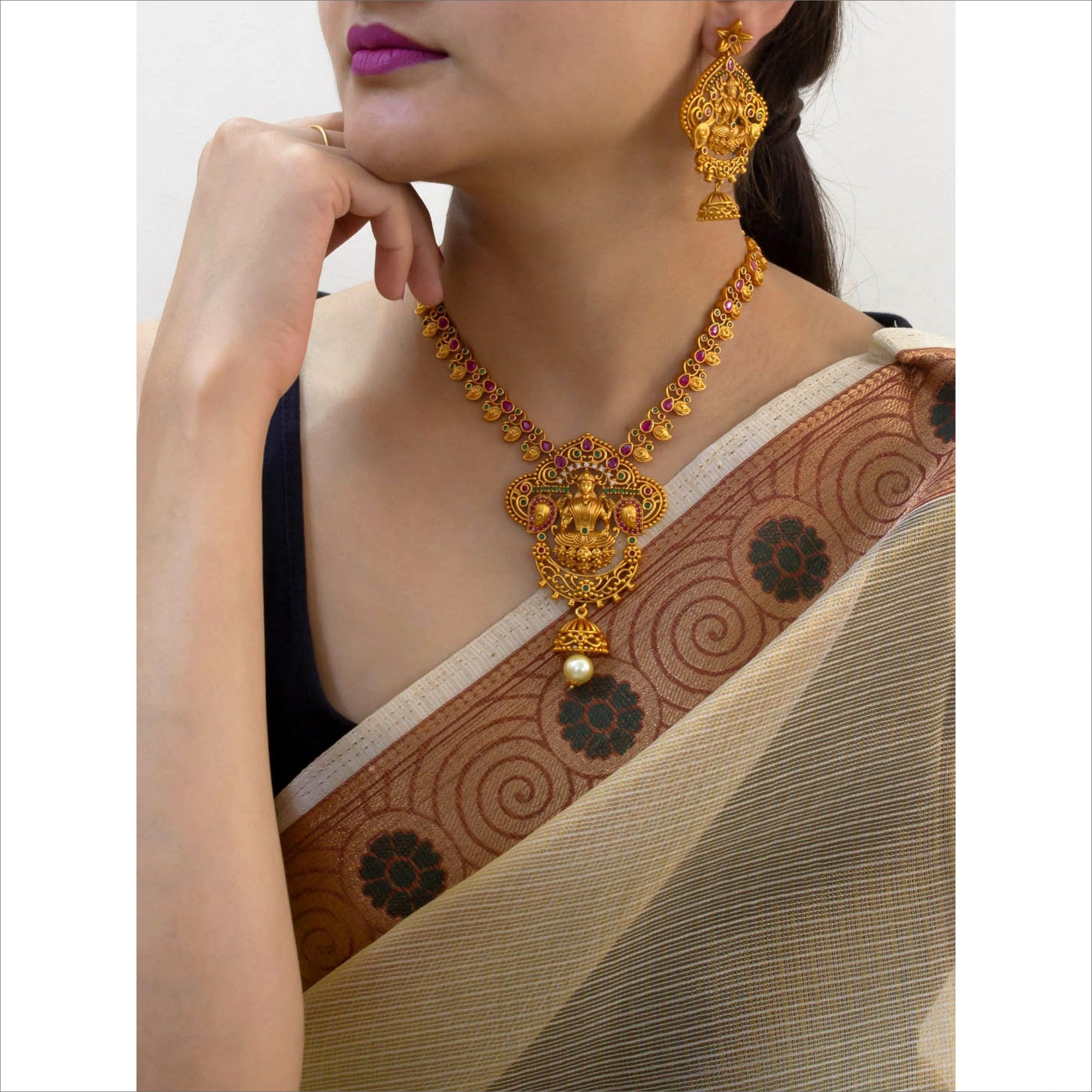 Matte finish jewellery shop making kit
