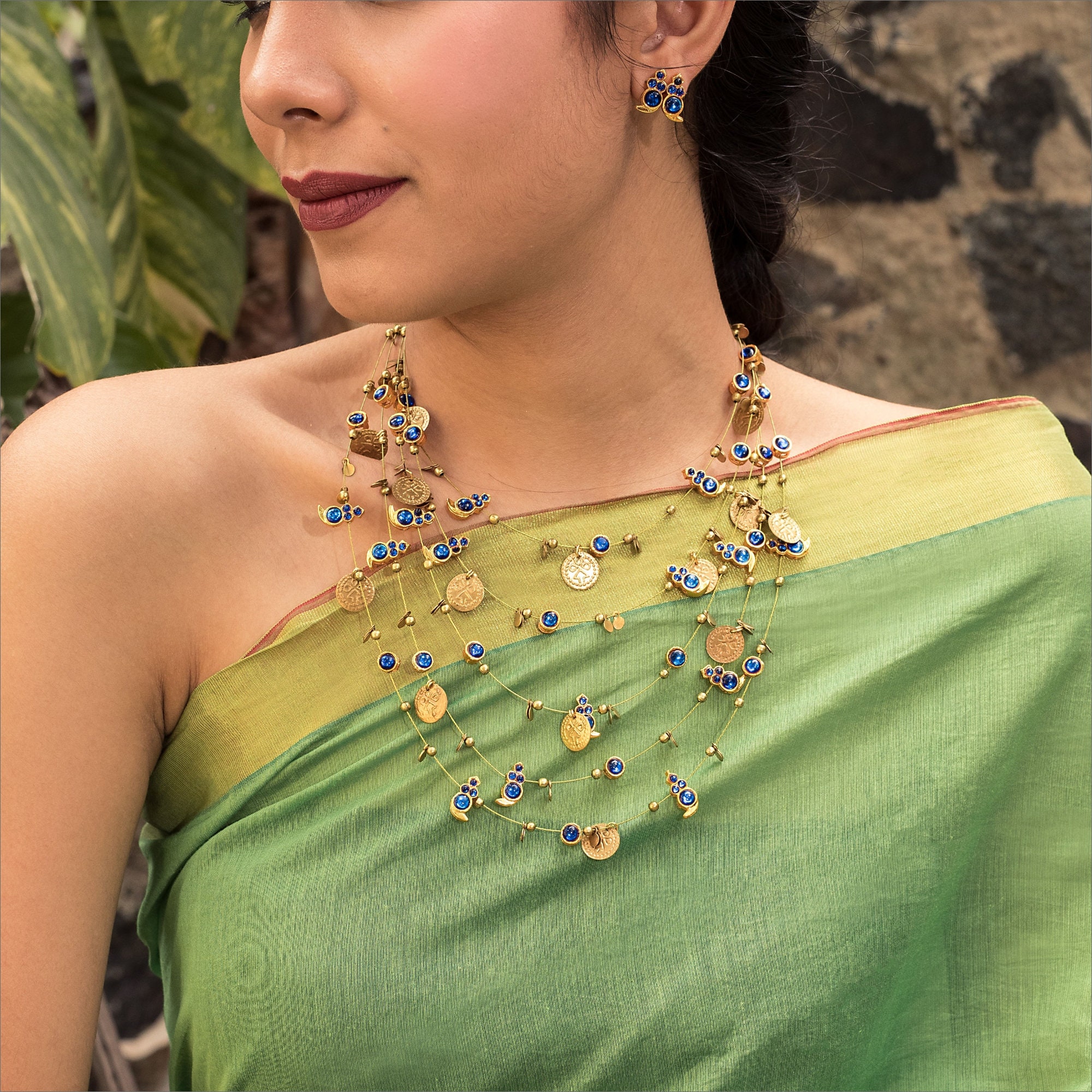 Blue Kemp Stones With Coin Motifs Layered Statement Necklace