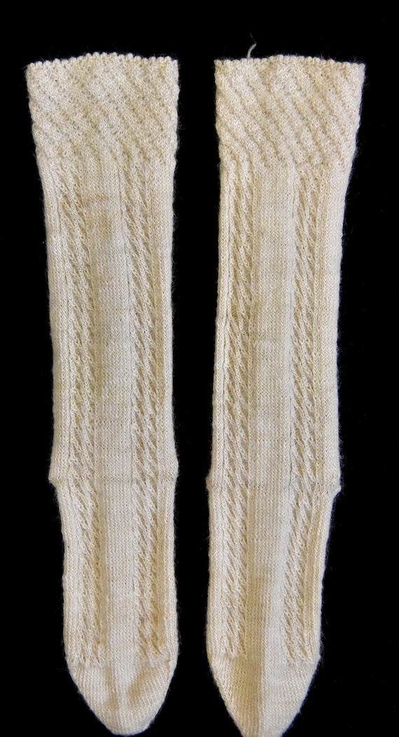 Collectible Vintage Turkish Hand Spun Wool Nomadi… - image 3