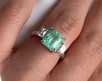 Colombian Emerald Ring 14k Gold, Three Stone Emerald Diamond Ring, Natural Emerald Engagement Ring