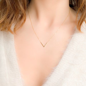Zarte Goldkette, Halsketten für Frauen, Handgemachter Schmuck, Geschenk für Frauen, Minimalistische Halskette, Layered Halskette
