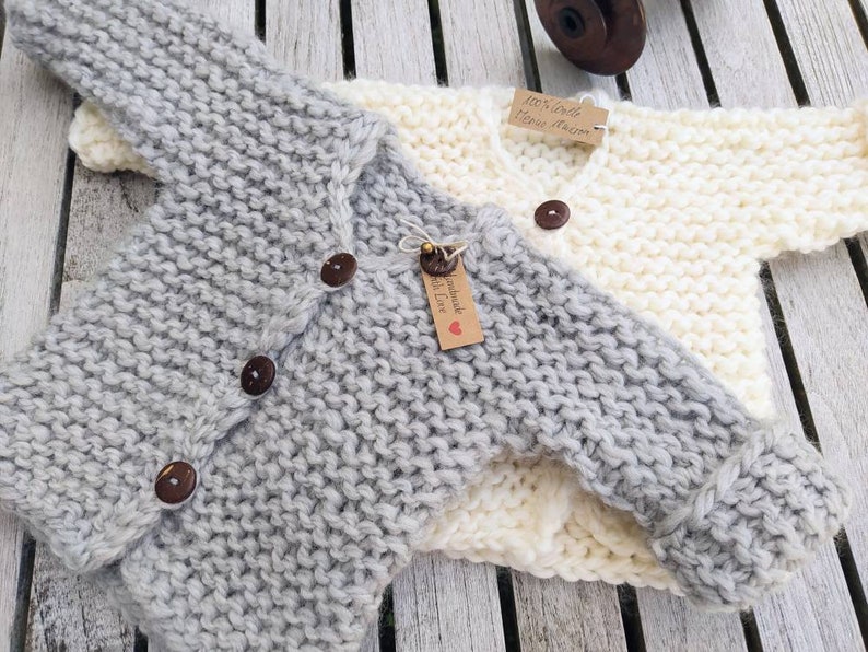 Baby newborn Grobstrick Jäckchen Strickjacke reine Wolle 100% Merino extrafein 19 micron handgesponnen und gestrickt,warm und sehr weich Bild 2