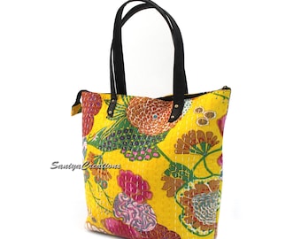 Bolso tote de algodón Kantha amarillo hecho a mano: bolso de hombro con estampado de frutas variadas.