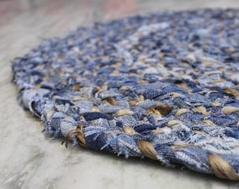 Alfombra redonda reversible de algodón, mezclilla, chindi y yute trenzada a mano – Ecológica
