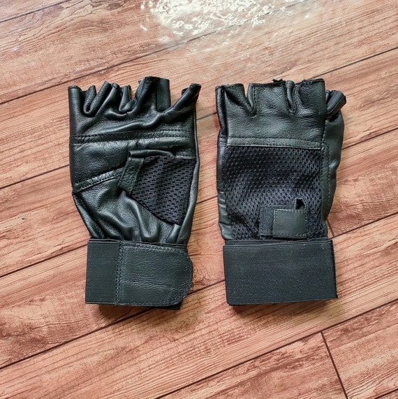 Guantes de entrenamiento de levantamiento de pesas ventilados con  envolturas de muñeca incorporadas para hombres y mujeres, guantes para  gimnasio, entrenamiento cruzado, guantes de mano de cuero -  México